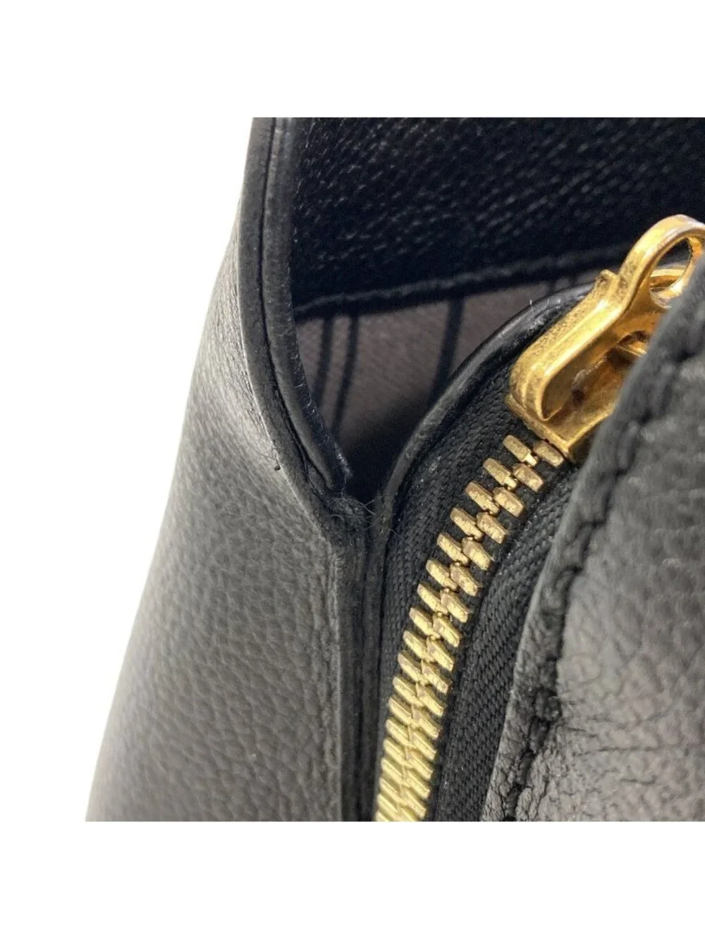 Louis Vuitton Montaigne BB Handbag Empreinte